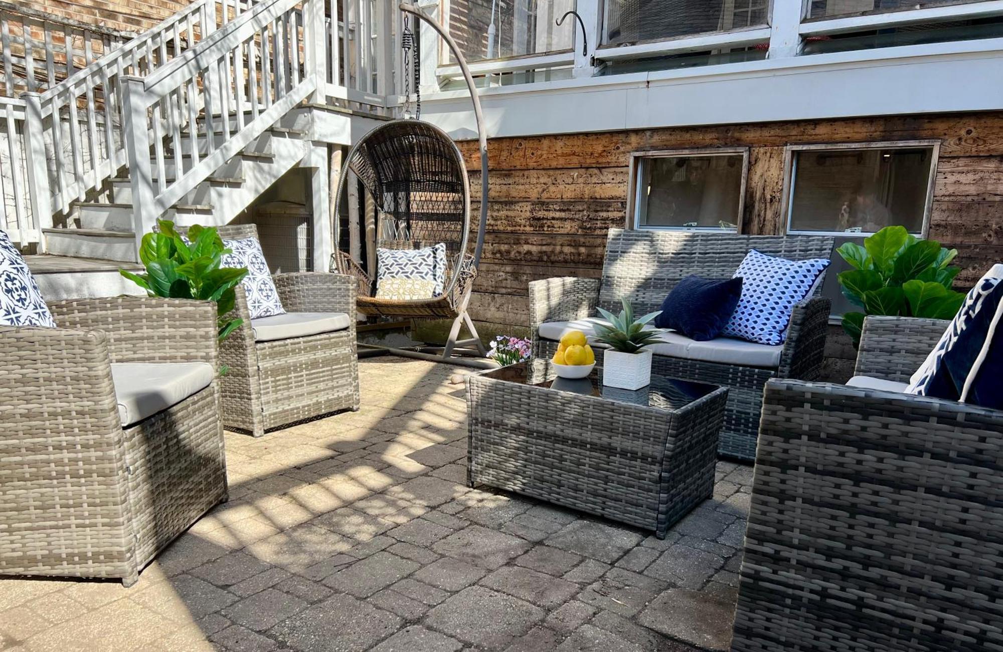 3 Bedroom Spacious Home In Ideal Location W Free Parking Back Yard Pets Welcome Chicago Dış mekan fotoğraf