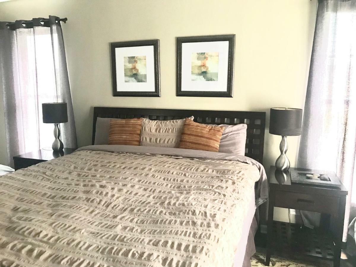 3 Bedroom Spacious Home In Ideal Location W Free Parking Back Yard Pets Welcome Chicago Dış mekan fotoğraf